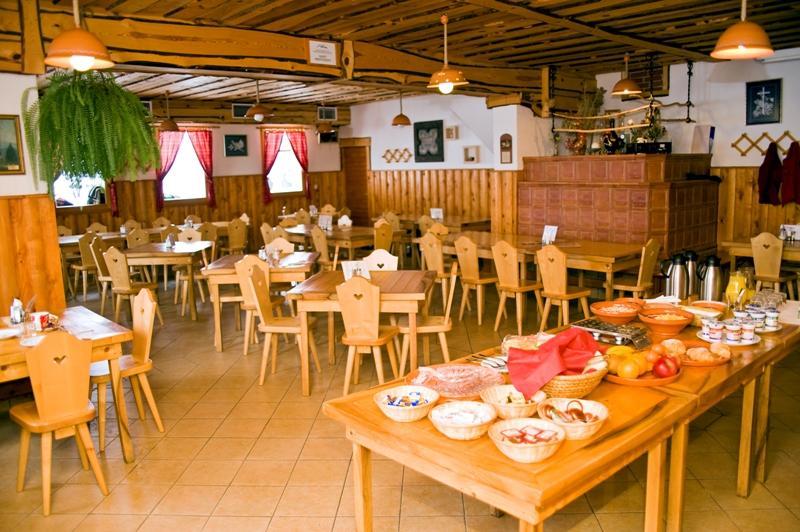 Gostisce In Penzion Stari Vrh Поляне-над-Шкофьё-Локо Экстерьер фото
